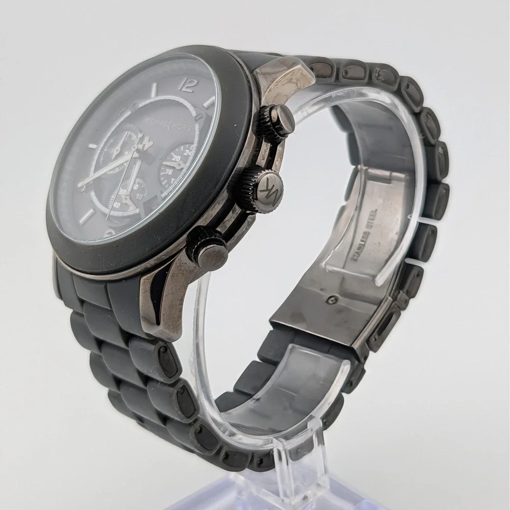 Michael Kors Runway MK-8148 Chronograph Watch Black Rubber 45mm Date 7.5